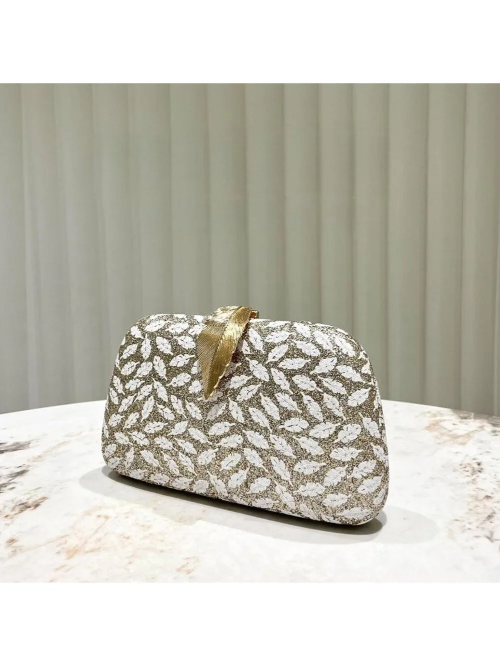Women's Gold White Elegant Clutch Purse Metallic Leaves Clasp Banquet Evening Ba